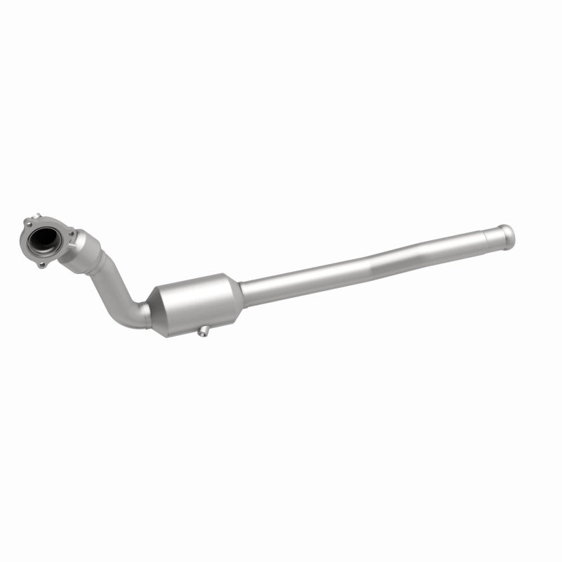 MagnaFlow Direct Fit Catalytic Converter 01-04 Volvo C70 2.4L