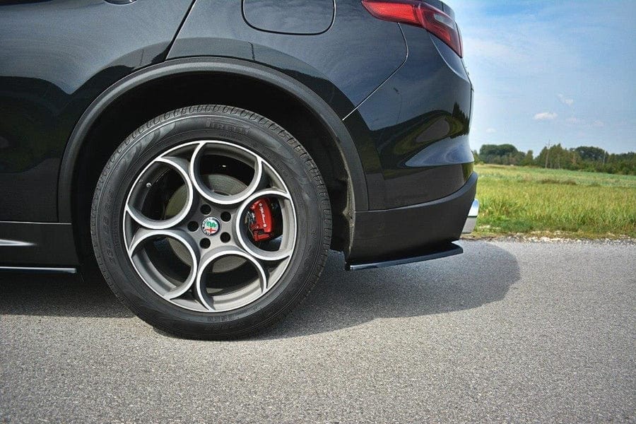 Maxton Design Alfa Romeo Stelvio Rear Side Splitters