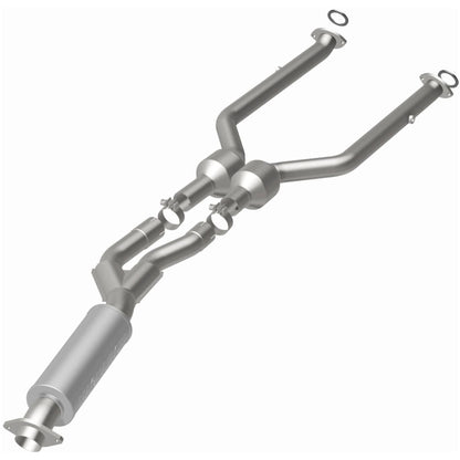 MagnaFlow Direct Fit Catalytic Converter 08-10 Lexus IS-F 5.0L