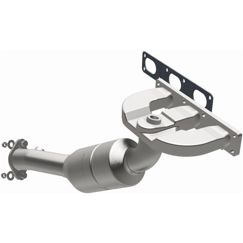 MagnaFlow Direct Fit Catalytic Converter BMW 5 01-03 Rear OEM