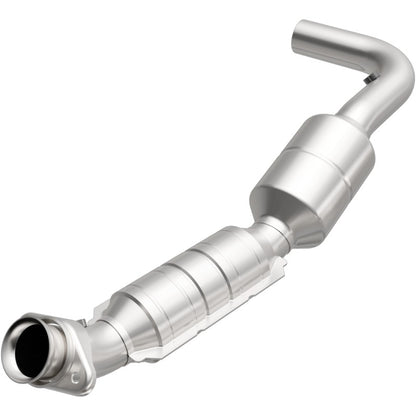 MagnaFlow Direct Fit Catalytic Converter 05-07 Ford E150 4.6L Driver Side
