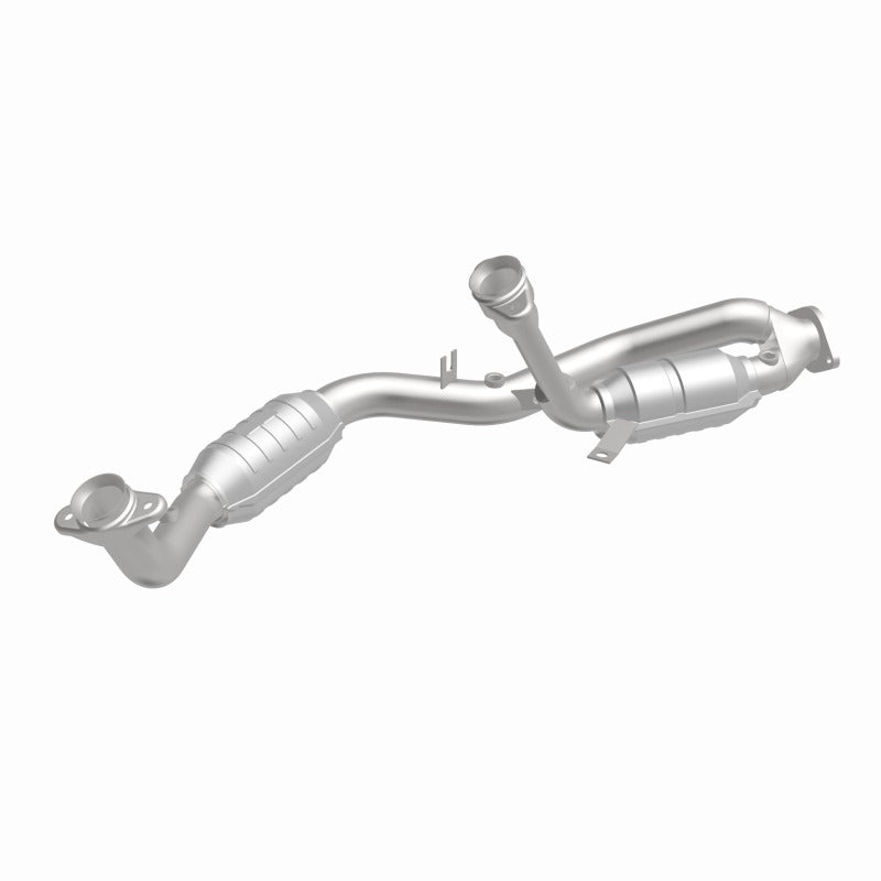 MagnaFlow Direct Fit Catalytic Converter 96-99 Taurus 3.4L Front C