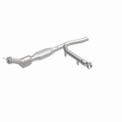 MagnaFlow Direct Fit Catalytic Converter 97-98 F150/F250 4.2L 2Wd Pa