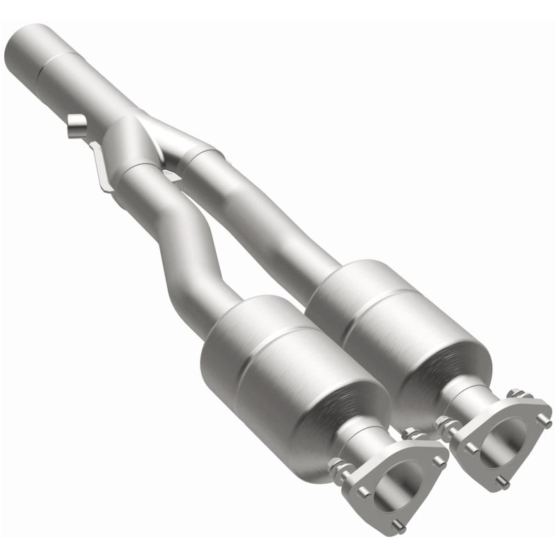 MagnaFlow Direct Fit Catalytic Converter 01-05 Audi TT Quattro 1.8L