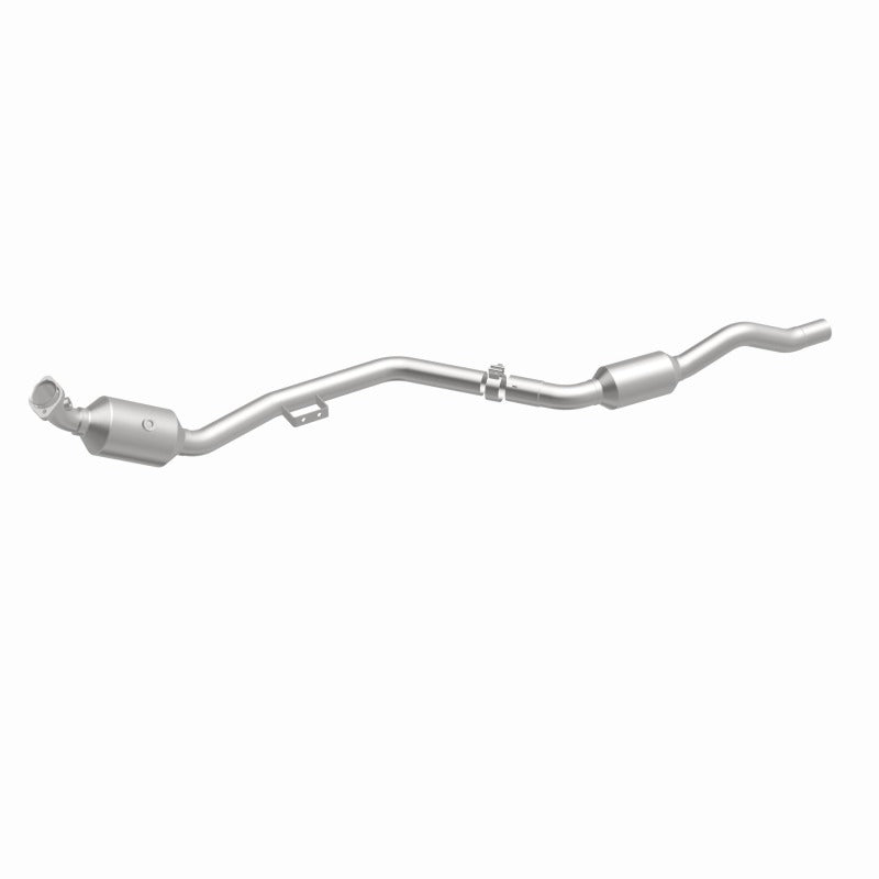 MagnaFlow Direct Fit Catalytic Converter 07-09 Mercedes E350 3.5L