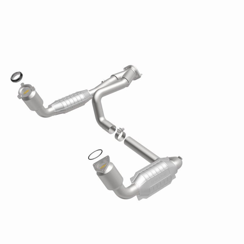 MagnaFlow DF Cat Conv Chevy/GMC Avalanche/Sierra/Silverado/Suburban/Yukon XL 1500 / Tahoe/Yukon 5.3L