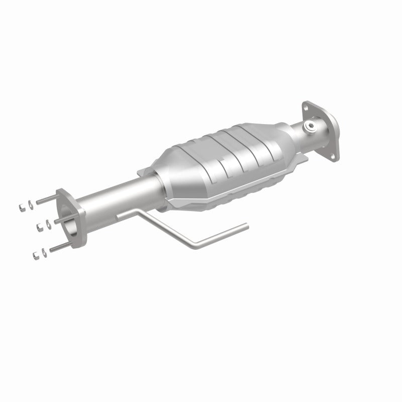 MagnaFlow Direct Fit Catalytic Converter 00-04 Jeep Wrangler 4.0L Rear/2.4L/2.5L