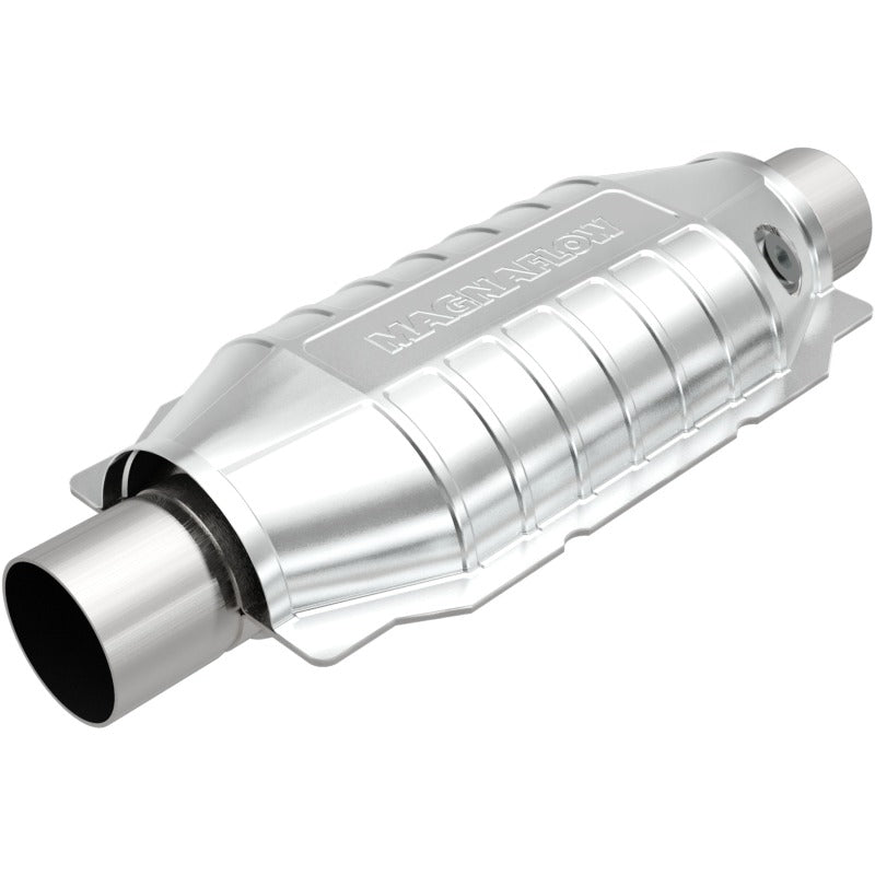 MagnaFlow Universal Catalytic Converter 2.25 Single O2 Boss