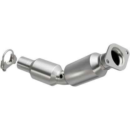 MagnaFlow Direct Fit Catalytic Converter 2010-2015 Prius L4 1.8 OEM Underbody