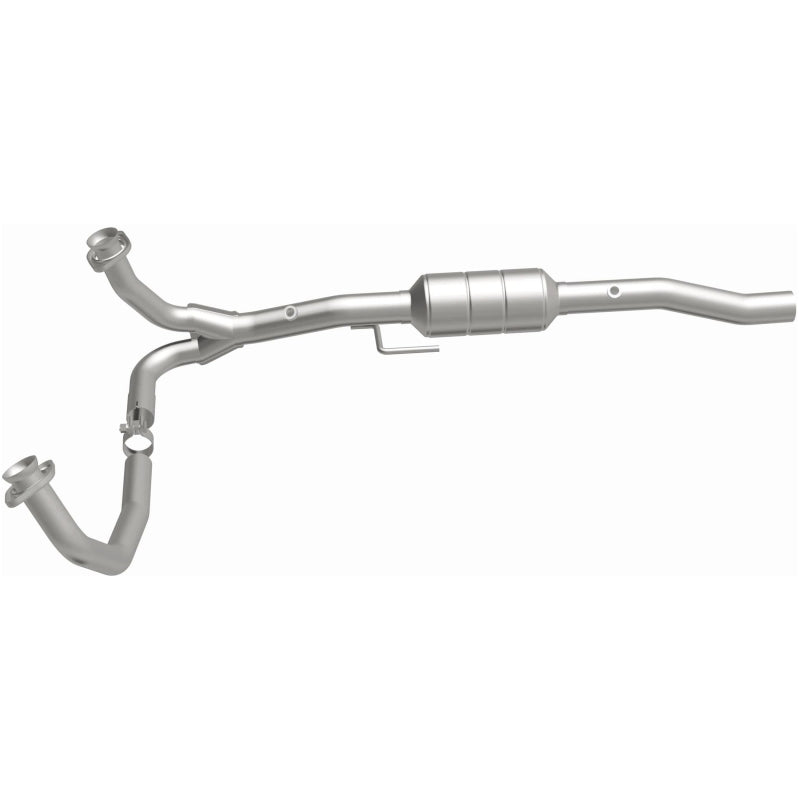 MagnaFlow Direct Fit Catalytic Converter 00 Dodge Durango 5.2/5.9L