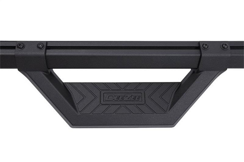 Dee Zee 99-23 Chevrolet/GMC/Dodge/Ford Full Size Truck Hex Cast -Super Cab Side Steps (Txt Blk)
