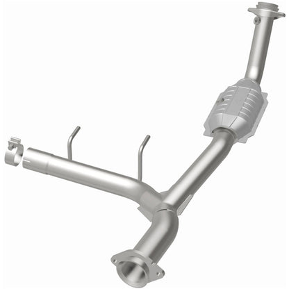 MagnaFlow Direct Fit Catalytic Converter 03-05 Ford Expedition/05-06 Lincoln Navigator 5.4L P/S