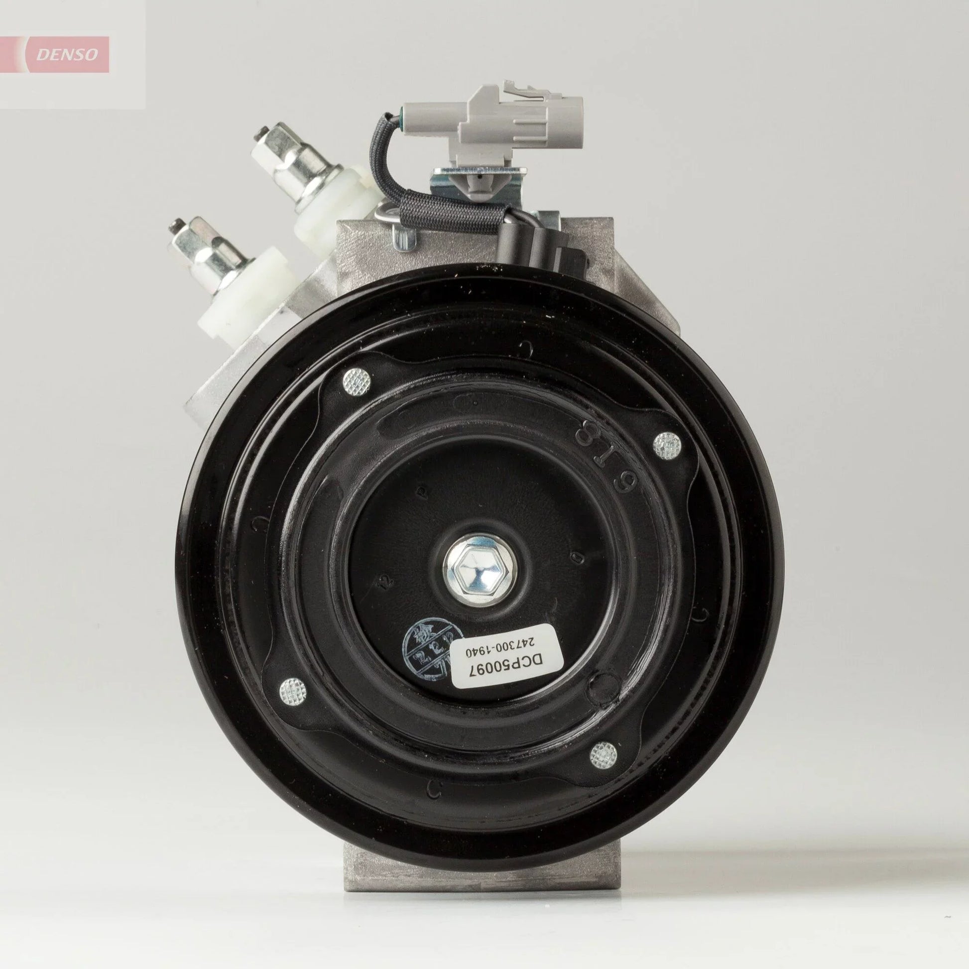 DENSO DCP50097 Compressor, Air Conditioning for Toyota Hilux Platform / Chassis (Ln_, _N1_)
