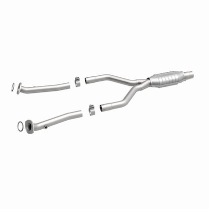 MagnaFlow Direct Fit Catalytic Converter 01-06 Lexus LS430 4.3L Rear