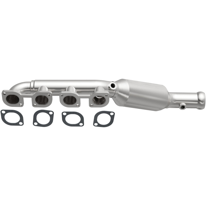 MagnaFlow 07-10 BMW X5 4.8L Direct Fit Converter