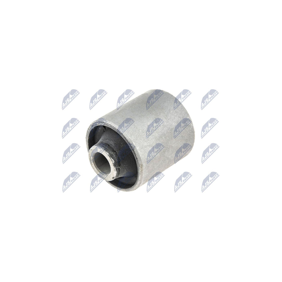 NTY ZttTy041A Control Arm / Trailing Arm Bush For Toyota Avensis