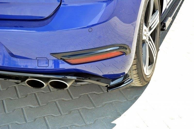 Maxton Design Volkswagen Golf R / R-Line MK7.5 Rear Frames for Lights