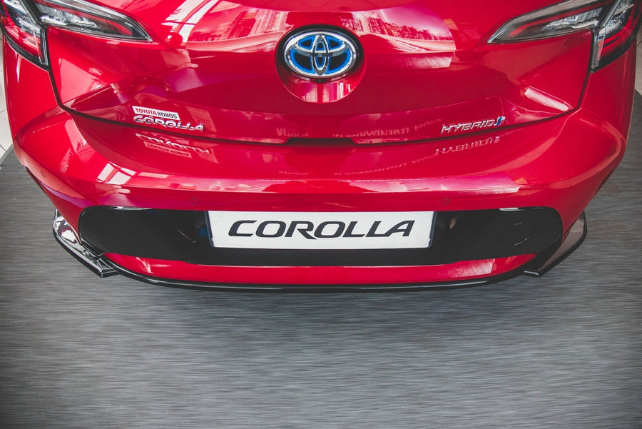 Maxton Design Toyota Corolla XII Hatchback Central Rear Splitter