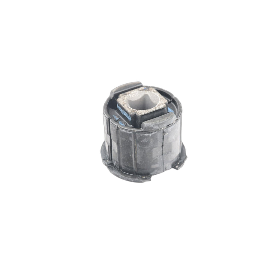 Genuine BMW 33316784940 E71 E70 E72 Rubber Mounting (Inc. X6 35iX & X5)