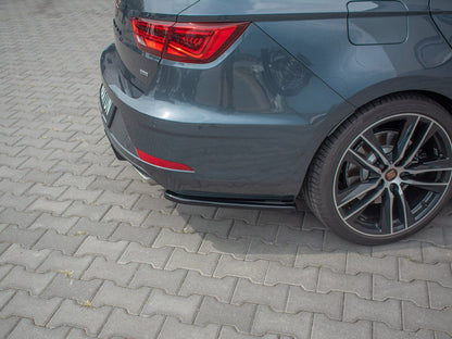 Maxton Design Seat Leon MK 3.5 Cupra ST (2017-) Rear Side Splitters