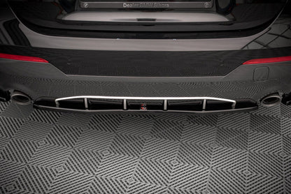 Maxton Design BMW Series 4 M-Pack G22 Central Rear Splitter