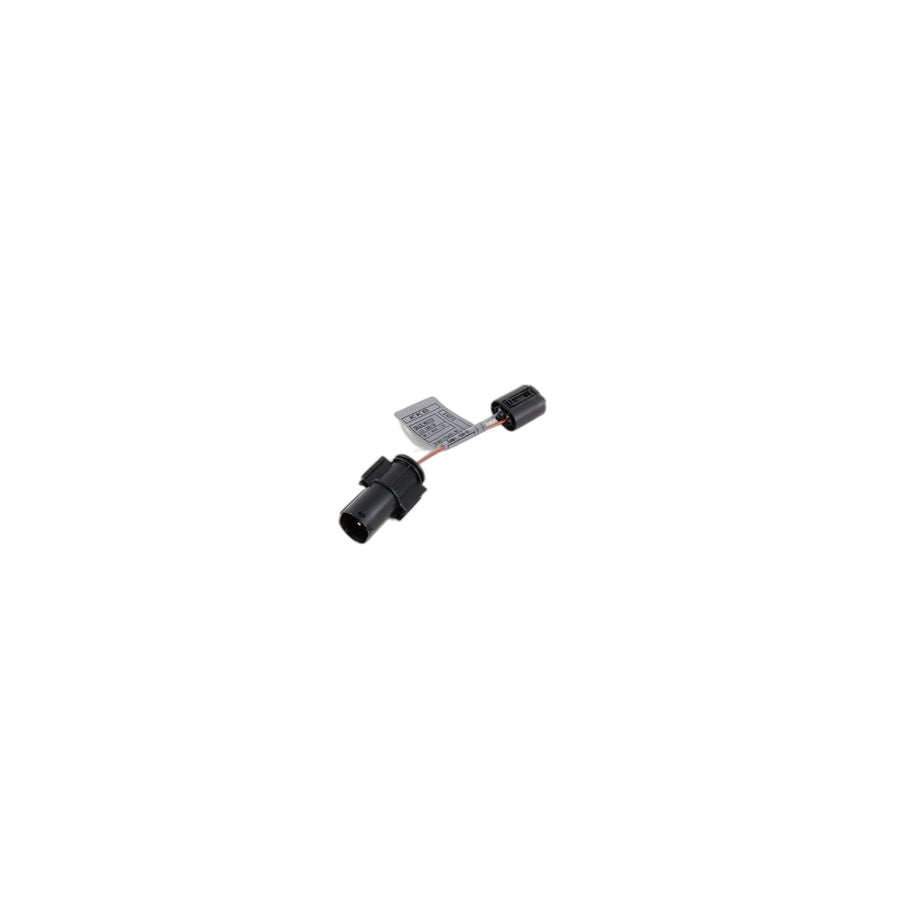 Genuine BMW 63120025497 E39 Adapter, Bulb Socket, Parking Light (Inc. 525d, 525td & 528i)