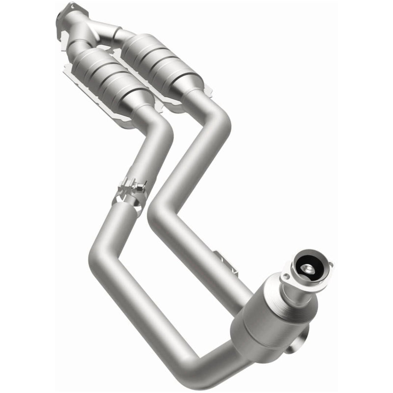 MagnaFlow Direct Fit Catalytic Converter 99-00 Mercedes CLK320 3.2L