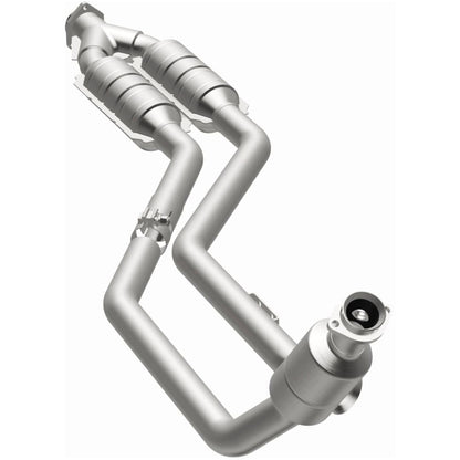 MagnaFlow Direct Fit Catalytic Converter 99-00 Mercedes CLK320 3.2L