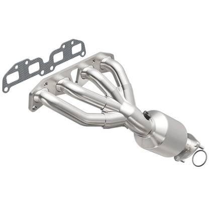 MagnaFlow Direct Fit Catalytic Converter 05-13 Nissan Frontier 2.5L