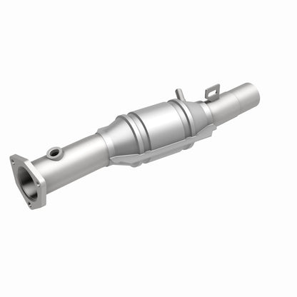 MagnaFlow Direct Fit Catalytic Converter 95 Volkswagen Golf 2.8L