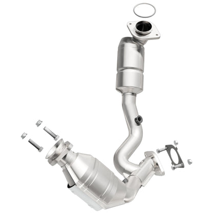 MagnaFlow Direct Fit Catalytic Converter 00-03 Ford Taurus 3.0 Front