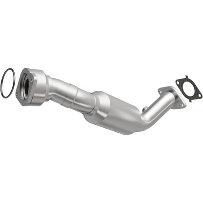MagnaFlow 09-11 Lucerne V6 3.9L OEM Underbody Direct Fit Catalytic Converter