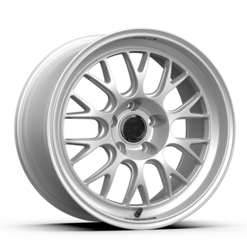 fifteen52 Holeshot RSR 18x8.5 5x108 42mm ET 63.4mm Center Bore Radiant Silver Wheel