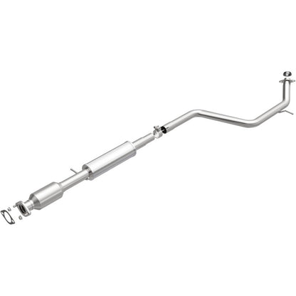 MagnaFlow Direct Fit Catalytic Converter 12-15 Mazda 5 2.5L
