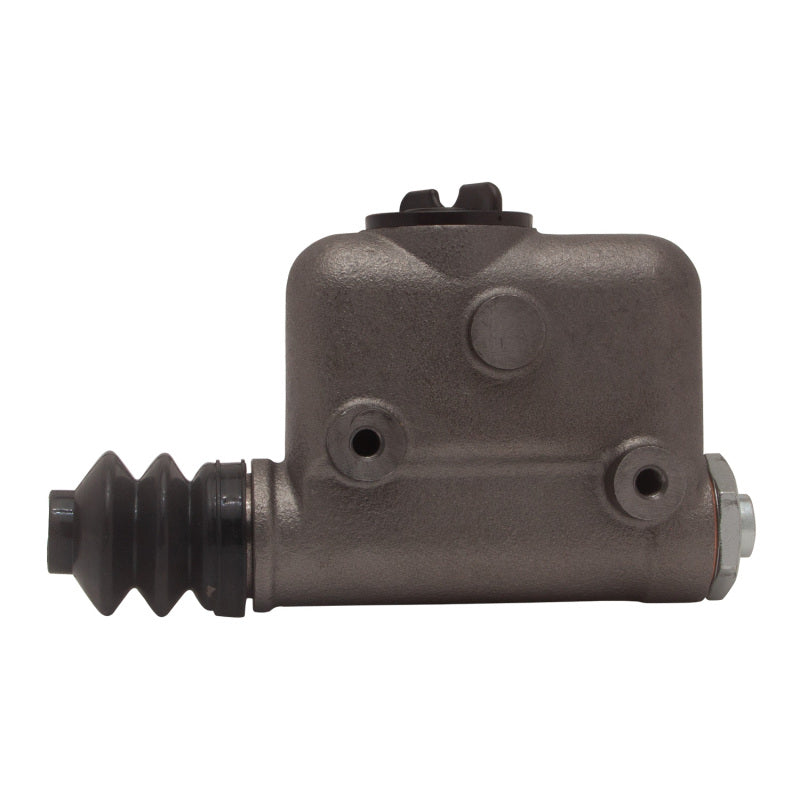 DFC 41-57 International 3 K MC/ Brake Master Cylinder