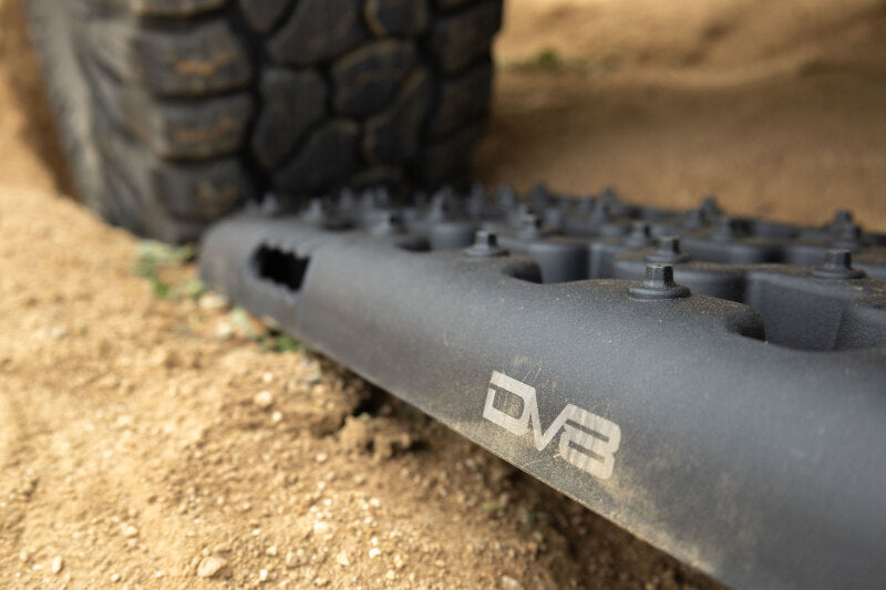 DV8 Offroad DV8 Xtract Traction Boards | Pair | Black