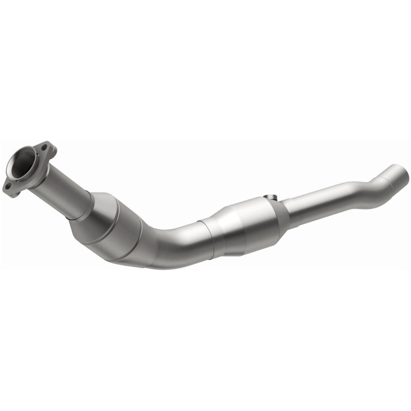 MagnaFlow Direct Fit Catalytic Converter 05-08 LR3/RR Sport Driver Side