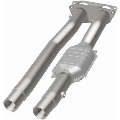 MagnaFlow Direct Fit Catalytic Converter 96-97 7.4L 3500 Truck Rear