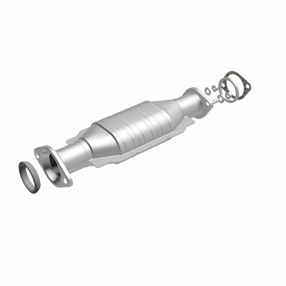 MagnaFlow Direct Fit Catalytic Converter 2003-2006 MONTERO 3.8 L Underbody