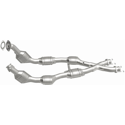 MagnaFlow Direct Fit Catalytic Converter 96-98 Mustang GT 4.6L 50S