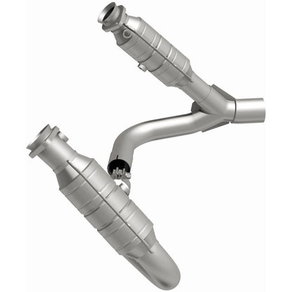 MagnaFlow Direct Fit Catalytic Converter 2008 Chrysler Aspen 4.7L/Dodge Durango 4.7L 2WD