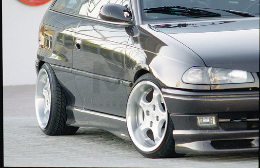 Rieger 00051043 Opel Astra F Side Skirt 1 | ML Performance UK Car Parts