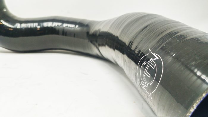 VTT-RS3-SIL 8V RS3/8S TTRS Silicone Charge pipes