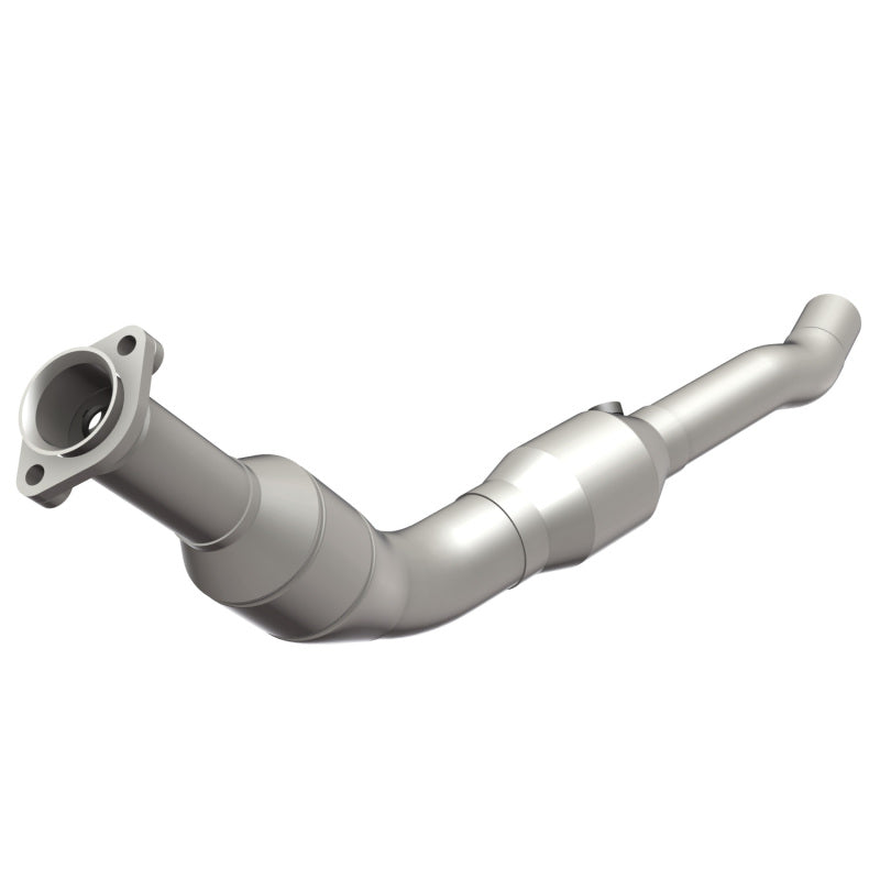 MagnaFlow Direct Fit Catalytic Converter 05-08 LR3/RR Sport Driver Side