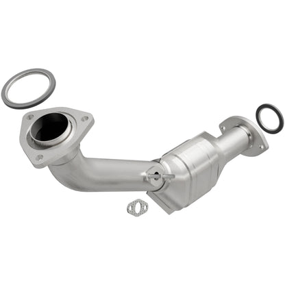 MagnaFlow Direct Fit Catalytic Converter 02-04 Tacoma 2.4L Front