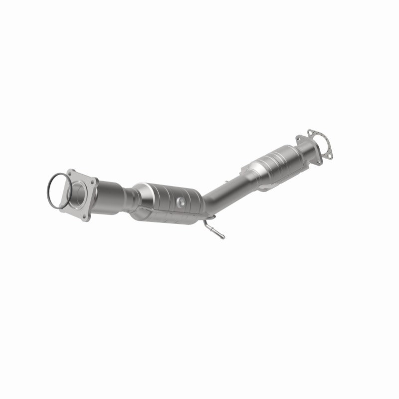 MagnaFlow Direct Fit Catalytic Converter 05-09 Volvo V50 2.4L