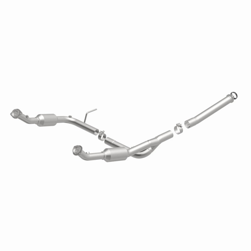 MagnaFlow Direct Fit Catalytic Converter OEM 2004-2005 Ford Explorer/Mercury Mountaineer Underbody