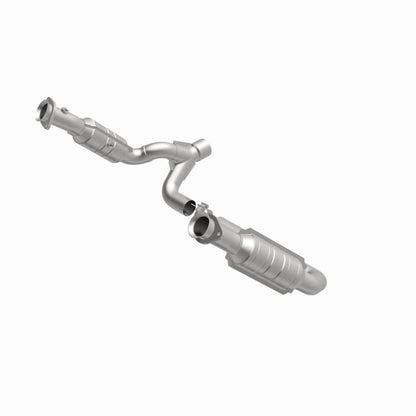 MagnaFlow Direct Fit Catalytic Converter 09-13 Dodge Ram 1500 Pickup 4.7L