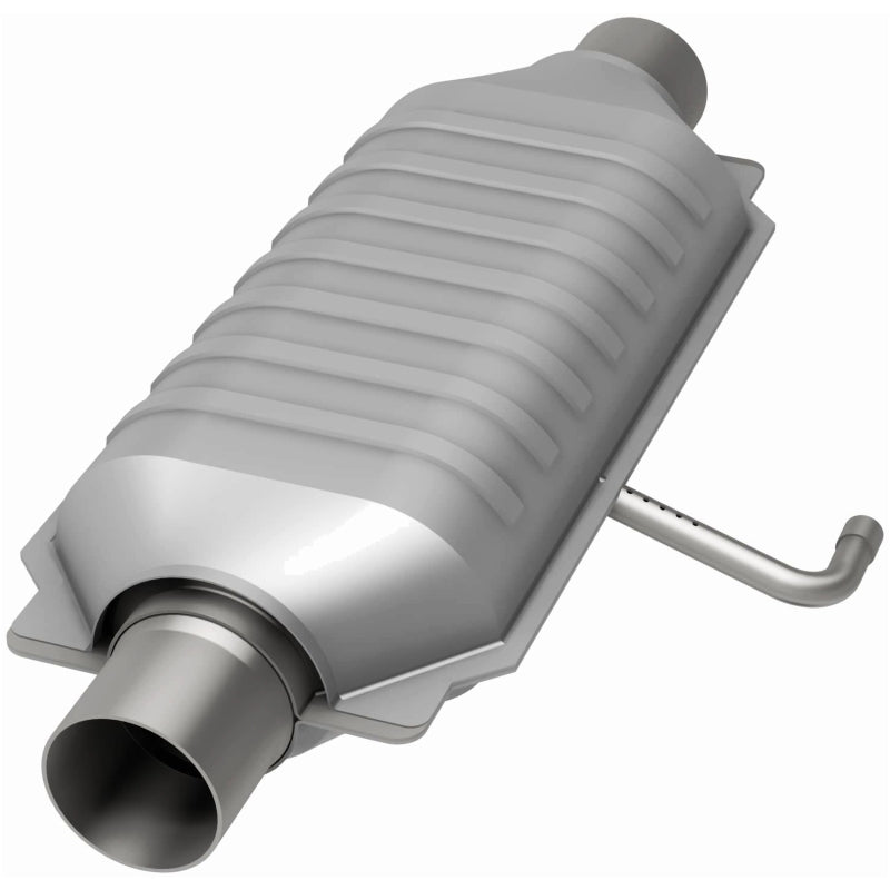 MagnaFlow Universal Catalytic Converter 2Air 19.5X7X4 2.25X2.25