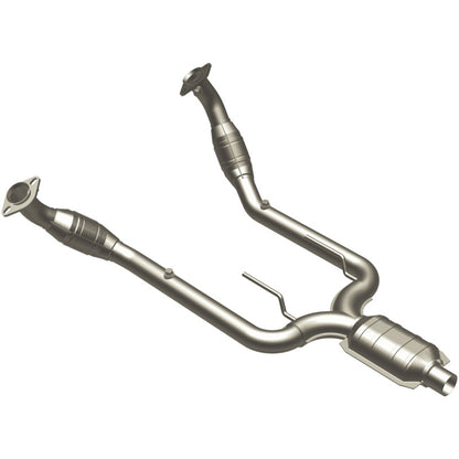 MagnaFlow Direct Fit Catalytic Converter Thunderbird-Cougar 95-96